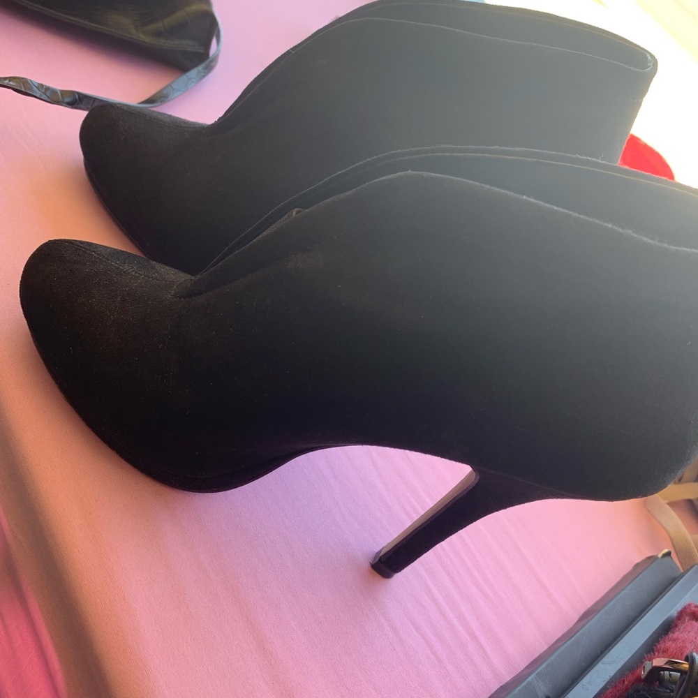 Black bootie heels